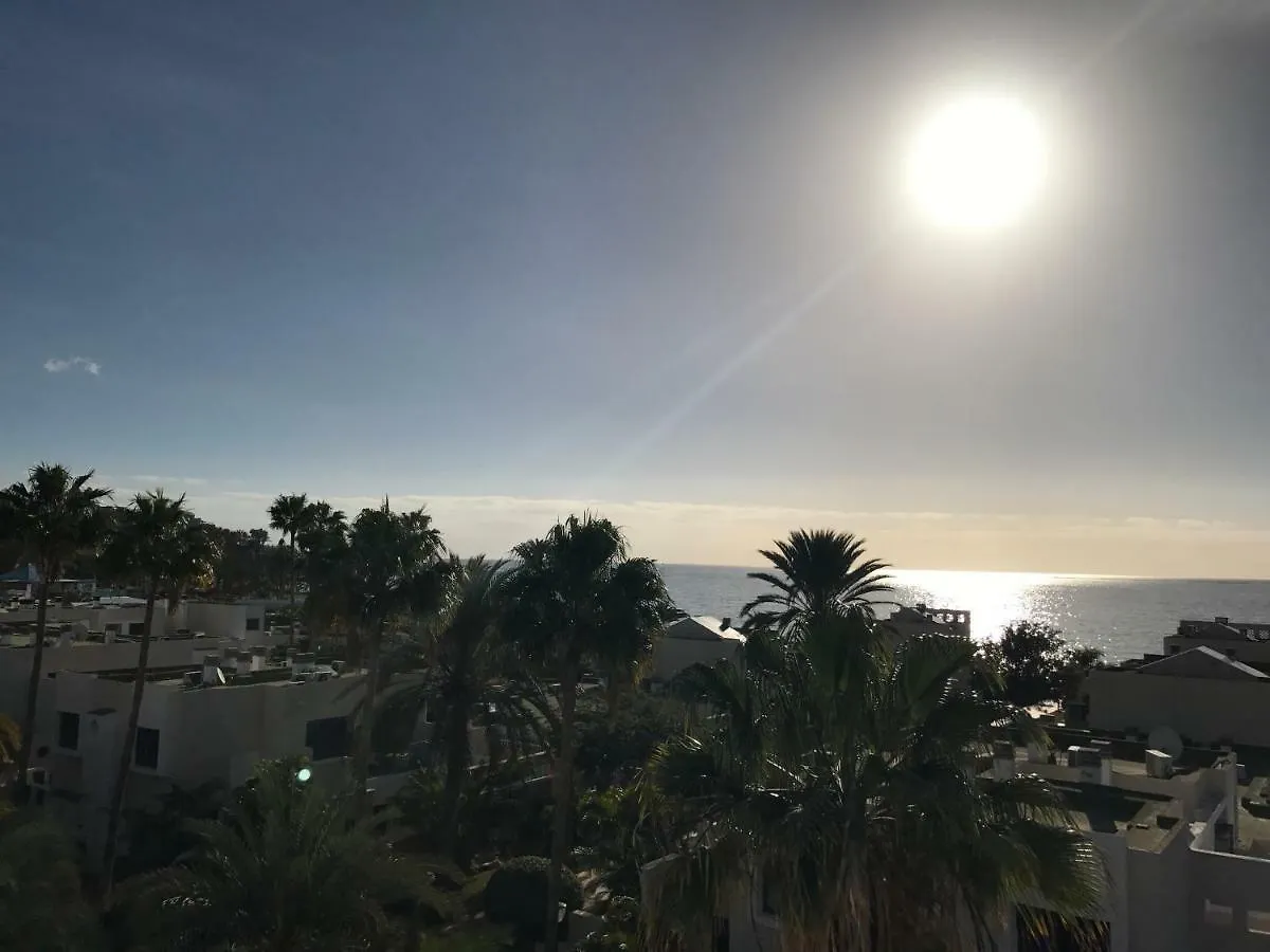 Moderno apartamento con vistas al mar Playa del Águila