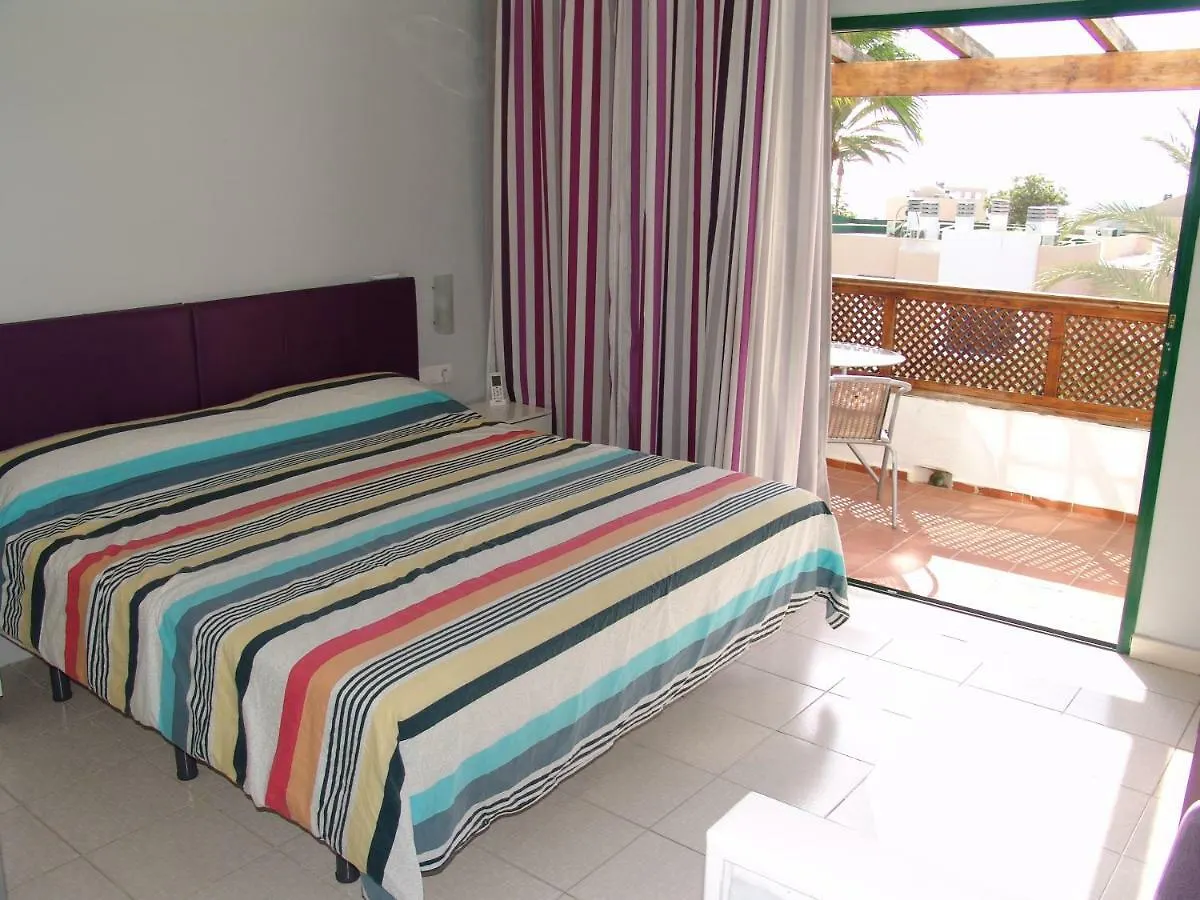 Moderno apartamento con vistas al mar Playa del Águila España